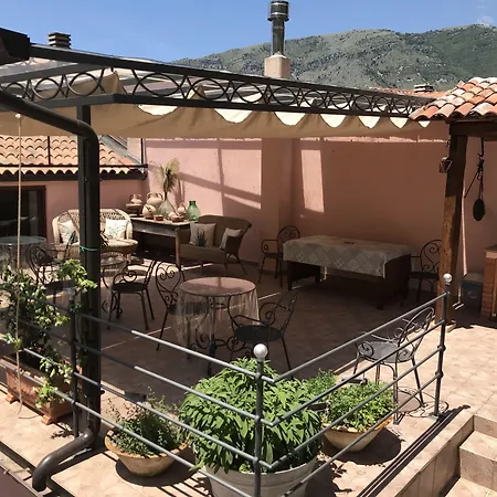 Reginelena B&B-3